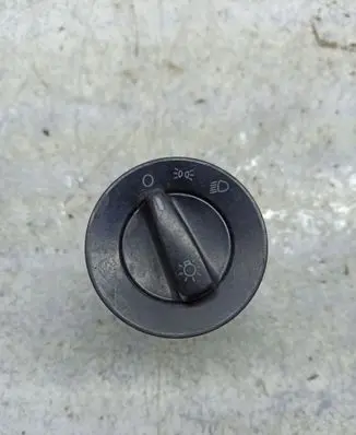 Volkswagen PASSAT B5.5 Light switch 3B0941531B