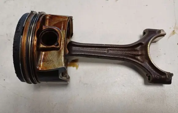 Audi A6 S6 C6 4F Piston 06D107066D 06D107066C