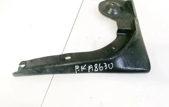 Skoda Octavia Mk2 (1Z) Front mudguard 