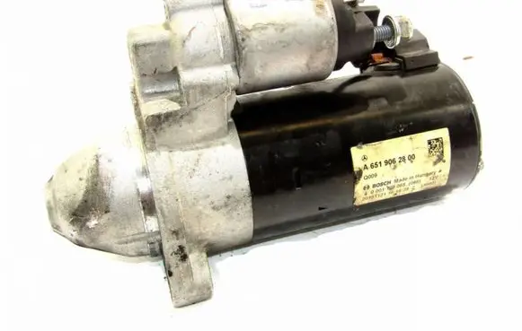 Mercedes-Benz E W212 Starter motor A6519062800
