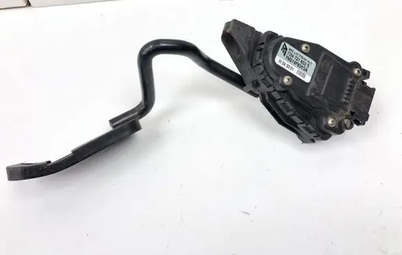 Ford Galaxy Accelerator throttle pedal 7M4721603B YM219F836GA