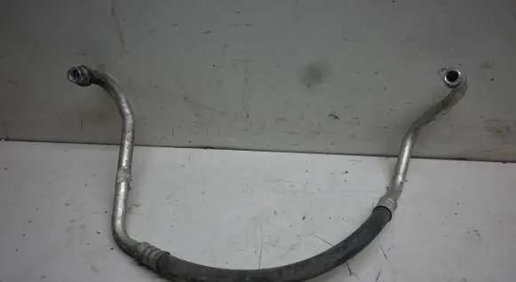 Air conditioning (A/C) pipe/hose
