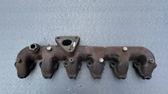 Exhaust manifold