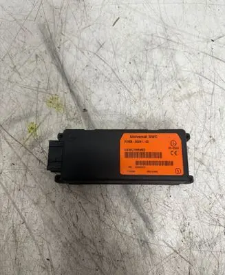 Toyota Avensis T270 Bluetooth control unit module PZ4090029103