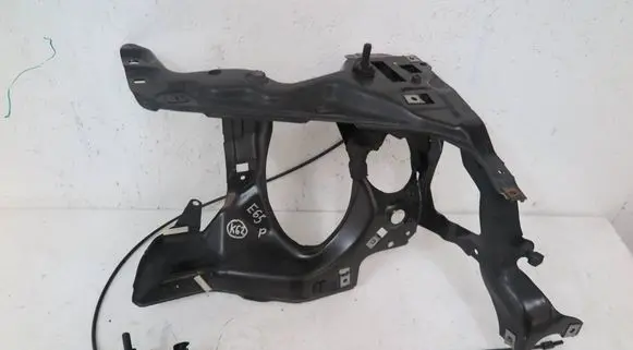 BMW 7 E65 E66 Headlight/headlamp mounting bracket 