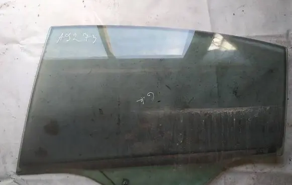 Citroen C4 I Rear door window glass as2