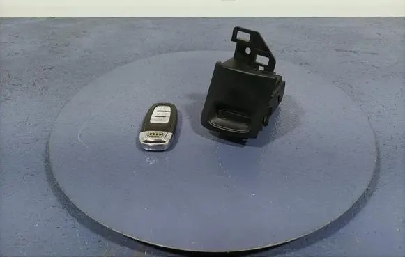 Audi A4 S4 B8 8K Ignition lock 8K0909131D