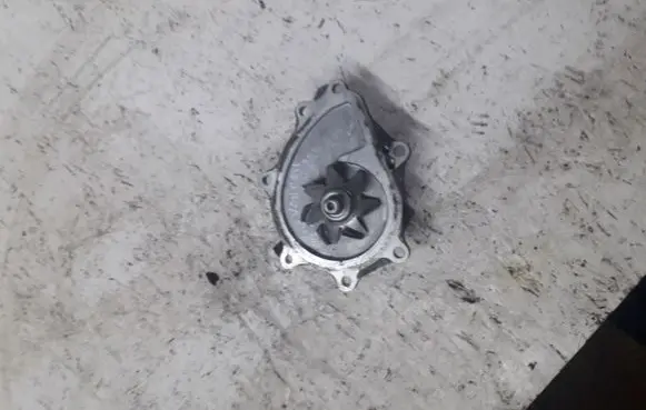 Toyota Auris 150 Water pump
