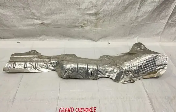 Jeep Grand Cherokee Exhaust heat shield 68033805AF