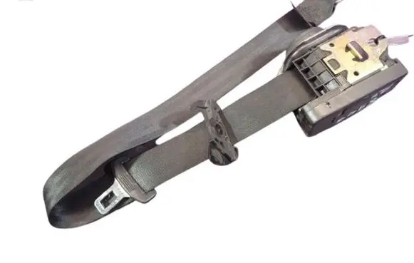 Volkswagen PASSAT B5 Front seatbelt 3B1857706A