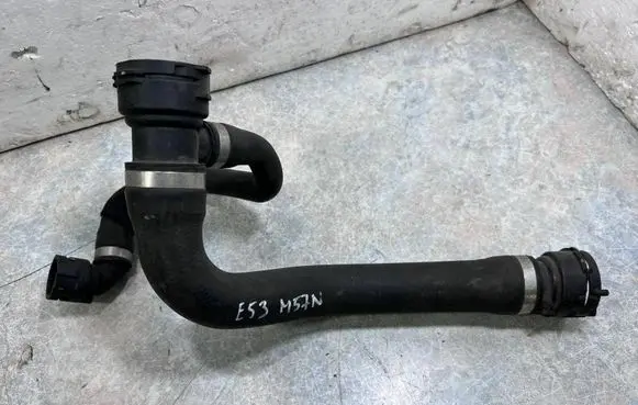 BMW 5 E60 E61 Engine coolant pipe/hose 7508036 7555207