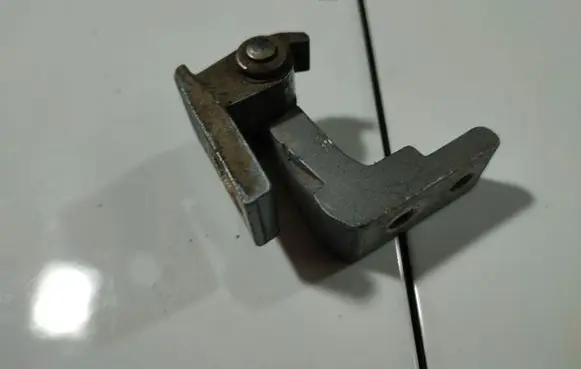 Audi A6 S6 C5 4B Rear door lower hinge