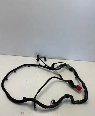 Peugeot 2008 II Positive cable (battery) 9841132080
