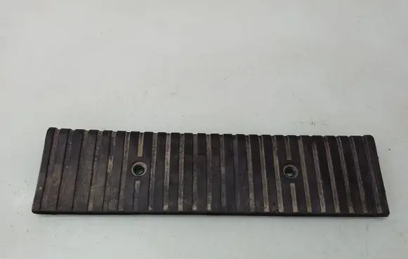 Jeep Cherokee XJ Rear sill trim cover 8955003372