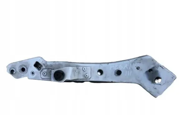 Renault Megane III Fender mounting bracket