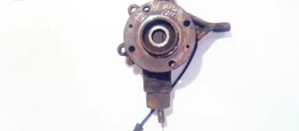 Front wheel hub