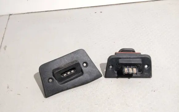 Volkswagen Transporter - Caravelle T5 Sliding door contact joint 7H0907497A 7H0907437