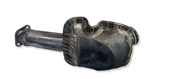 Volvo V70 Intake resonator 30774691