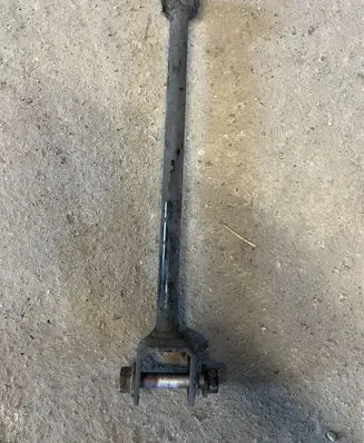 Toyota Avensis T220 Rear control arm