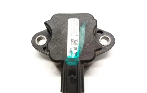 Tesla Model S Airbag deployment crash/impact sensor 1005275-00-A