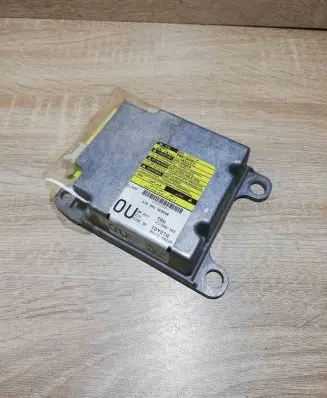 Toyota Yaris Airbag control unit/module 891700D210 212986103