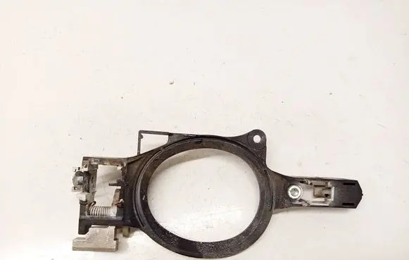 Mitsubishi Outlander Front door exterior handle 