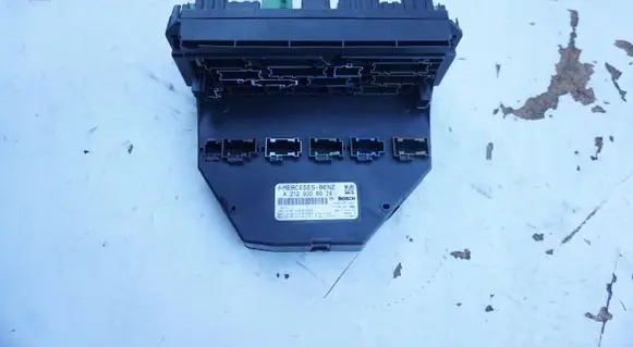 Mercedes-Benz E W212 Fuse box set A2129006924