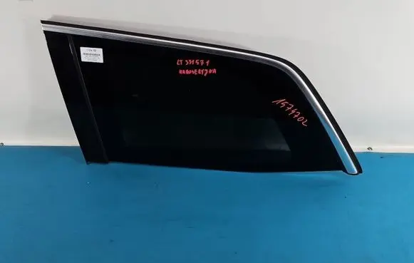 Mercedes-Benz GL X166 Rear side window IMPRK1574702