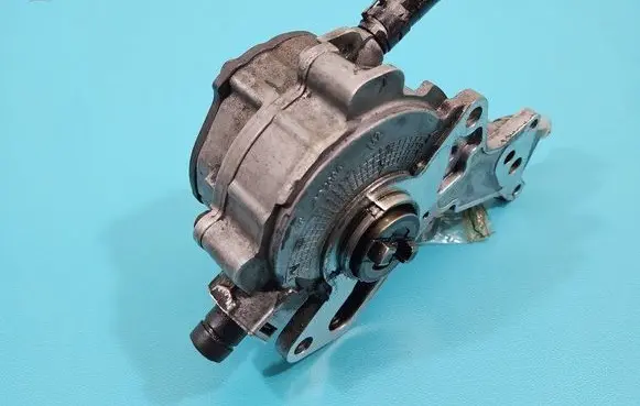 Volkswagen Touran I Vacuum pump 038145209H IMPRK1494151