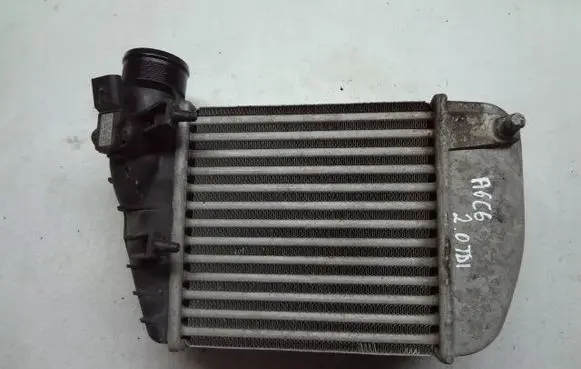 Audi A6 S6 C6 4F Intercooler radiator 4F0145805R