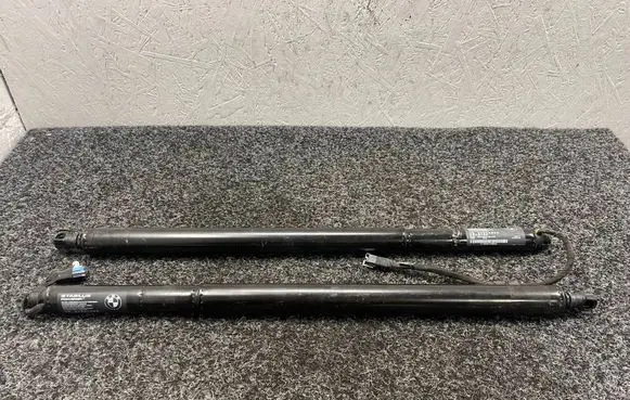 BMW X4 G02 Tailgate/trunk strut/damper 7424415 7424416