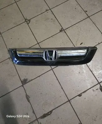 Honda CR-V Front bumper upper radiator grill 71121SWWG0