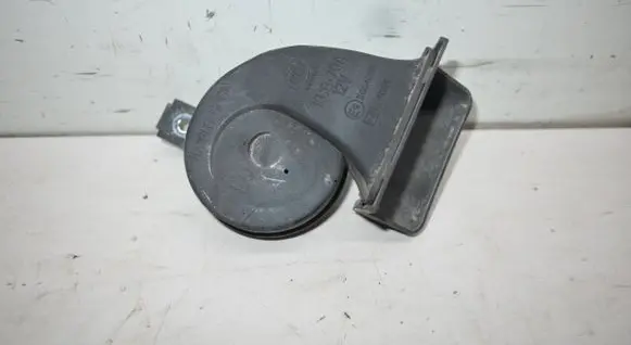 Mazda 3 II Horn signal KUG70A