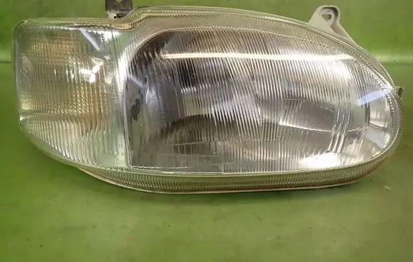 Ford Escort Headlight/headlamp