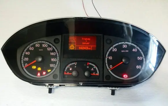 Peugeot Boxer Speedometer (instrument cluster) 1371845080 NE68177