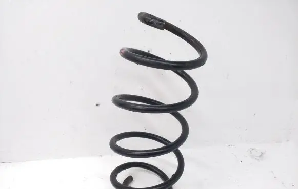 Volkswagen Touran II Front coil spring