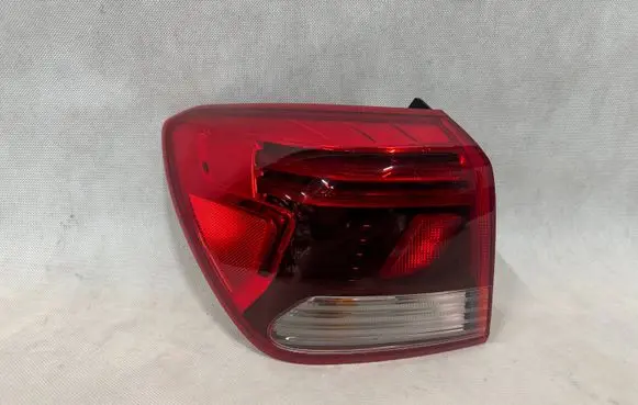 KIA Rio Rear/tail lights 92401H8