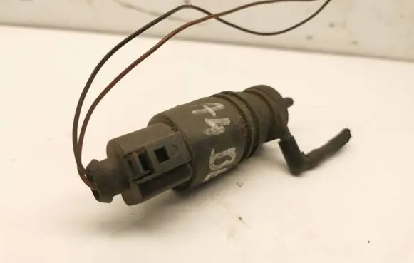 Audi A4 S4 B6 8E 8H Windscreen/windshield washer pump