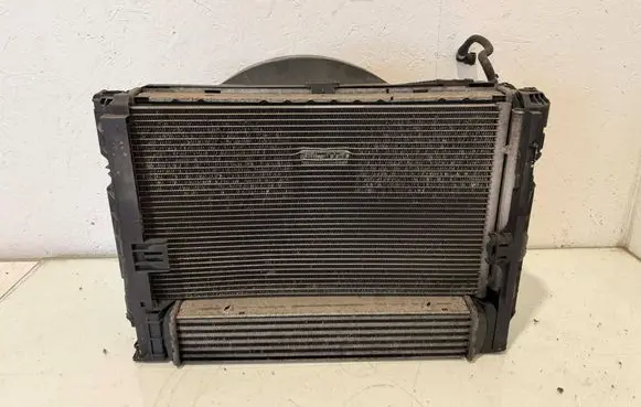 BMW 3 E90 E91 Radiator set 781027104 9229021 7801647