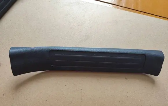 Mazda 3 II Rear sill trim cover BBM468730 K3006