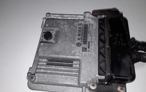 Skoda Yeti (5L) Engine control unit/module 03L906018BQ