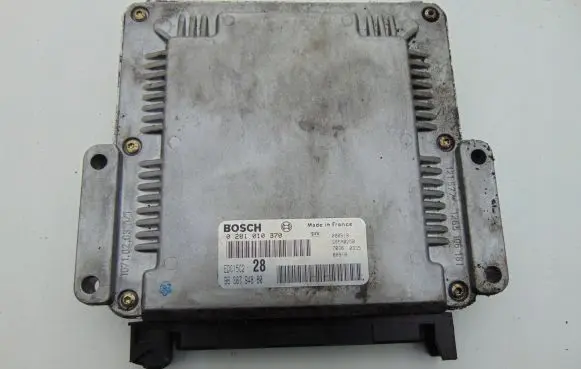 Peugeot 607 Engine control unit/module 9638794880 0281010370