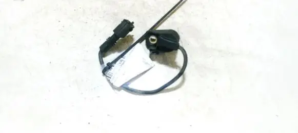 Opel Omega B2 Camshaft position sensor 0232103017