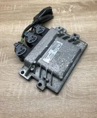 Renault Clio II Engine control unit/module ECU 8200454467 S120201108B