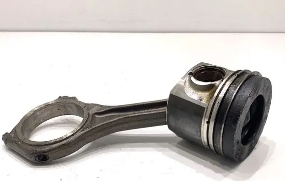 Audi A6 S6 C7 4G Piston with connecting rod 59AE