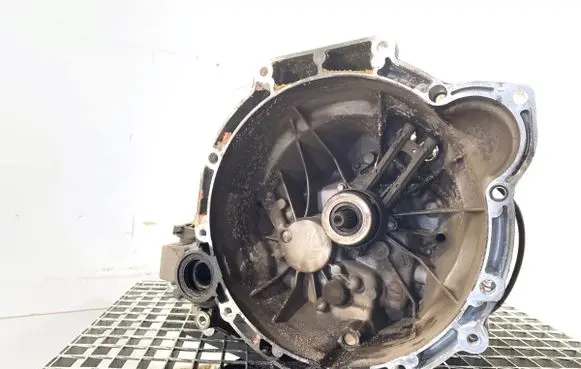 Ford Fiesta Manual 5 speed gearbox 8A6R7002CA