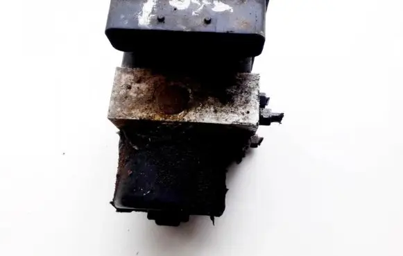 Volkswagen Golf IV ABS Pump 1C0907379L 10.0960-0334.3