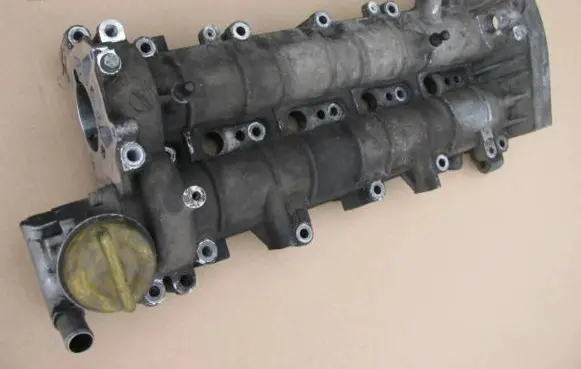 Fiat Croma Rocker cam cover 55194358