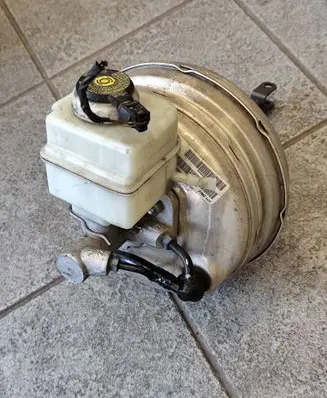 BMW 5 GT F07 Brake booster 296786685023 6782289
