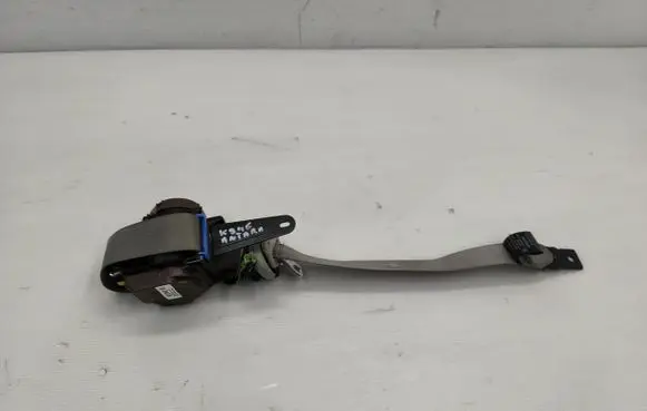 Opel Antara Front seatbelt 95473473